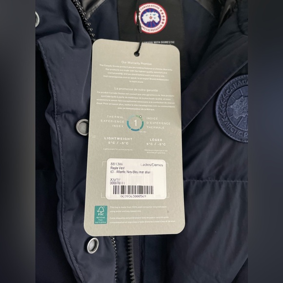 Canada Goose Marlow belted vest in blue. Lightweight fill. - Picture 5 of 5